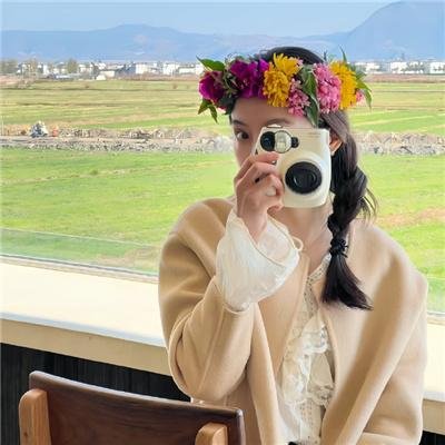 抓着彩虹的男人